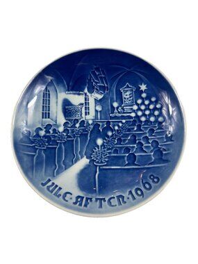 Vintage Bing & Grondahl 1968 7" Blue Christmas Plate Denmark Christmas Mass
